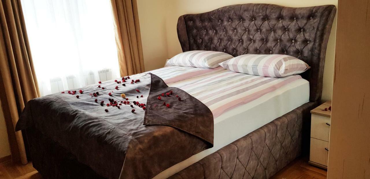 Apartment Papillon 2 Zlatibor Bagian luar foto