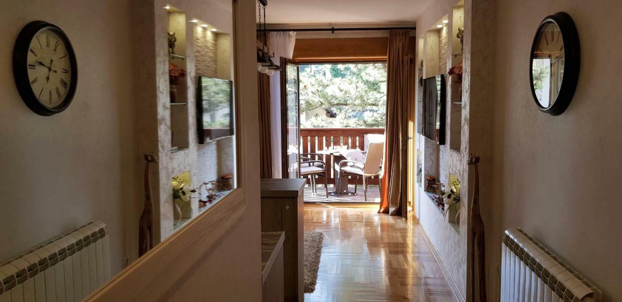 Apartment Papillon 2 Zlatibor Bagian luar foto